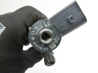 BMW F36 420d 13-17 2,0d 110KW Injektor Einspritzdüse Zyl.2 BMW F36 420d 13-17 21.07.2016 8514146 0445110613... Vorschau 5