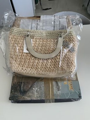 Foto dell'oggetto di un acquirente verificato