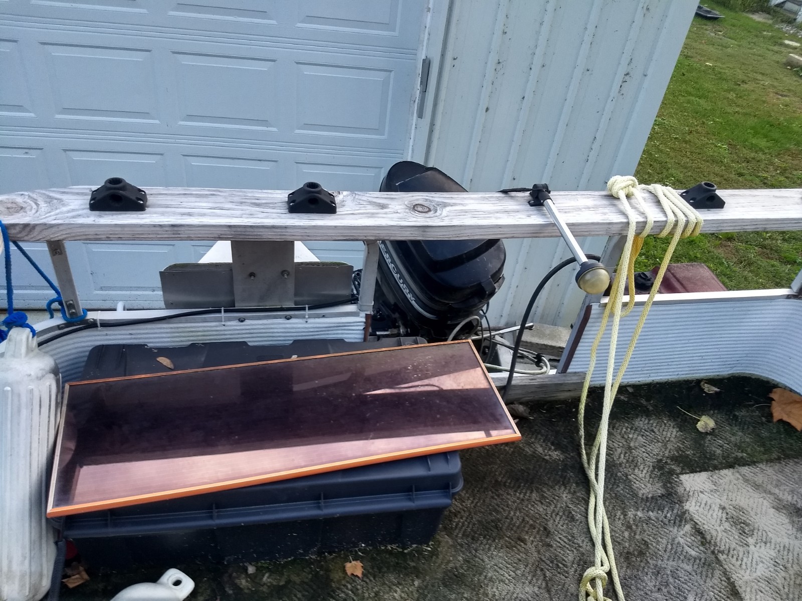 24 foot Sanpan aquapatio with Hoosier boat trailer