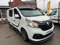 2019 Renault Traffic Crew Cab 9 seater business edition EURO 6 low miles seats 9