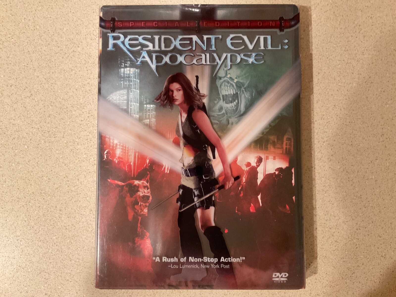 Resident Evil: Apocalypse (DVD, 2004, 2-Disc Special Edition