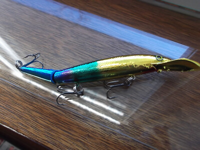Custom Painted Rebel Jointed Fastrac Minnow 4 1/2'' Broken Glass