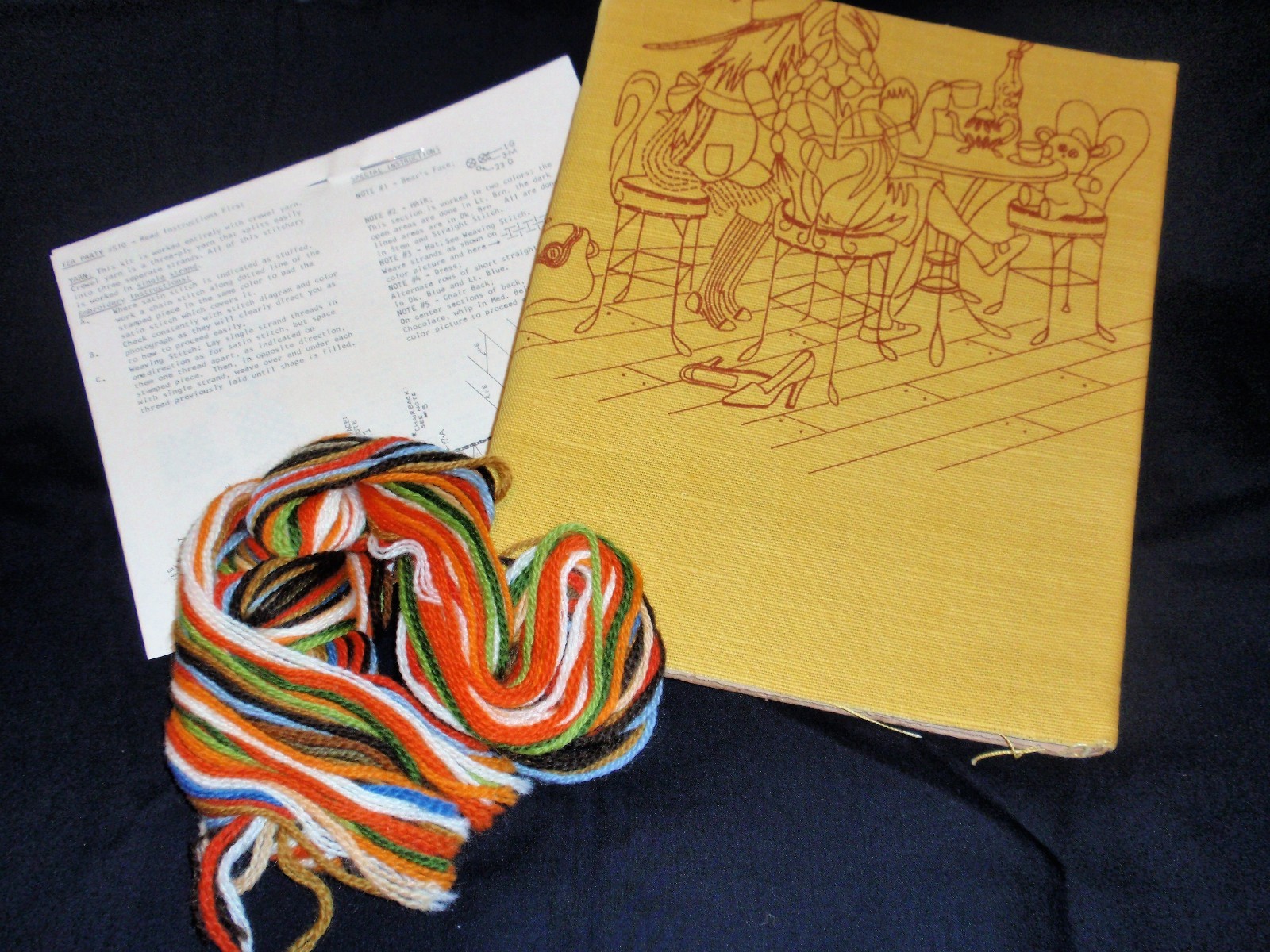 Vintage Tea Party Bee Stitchery / 1975 11