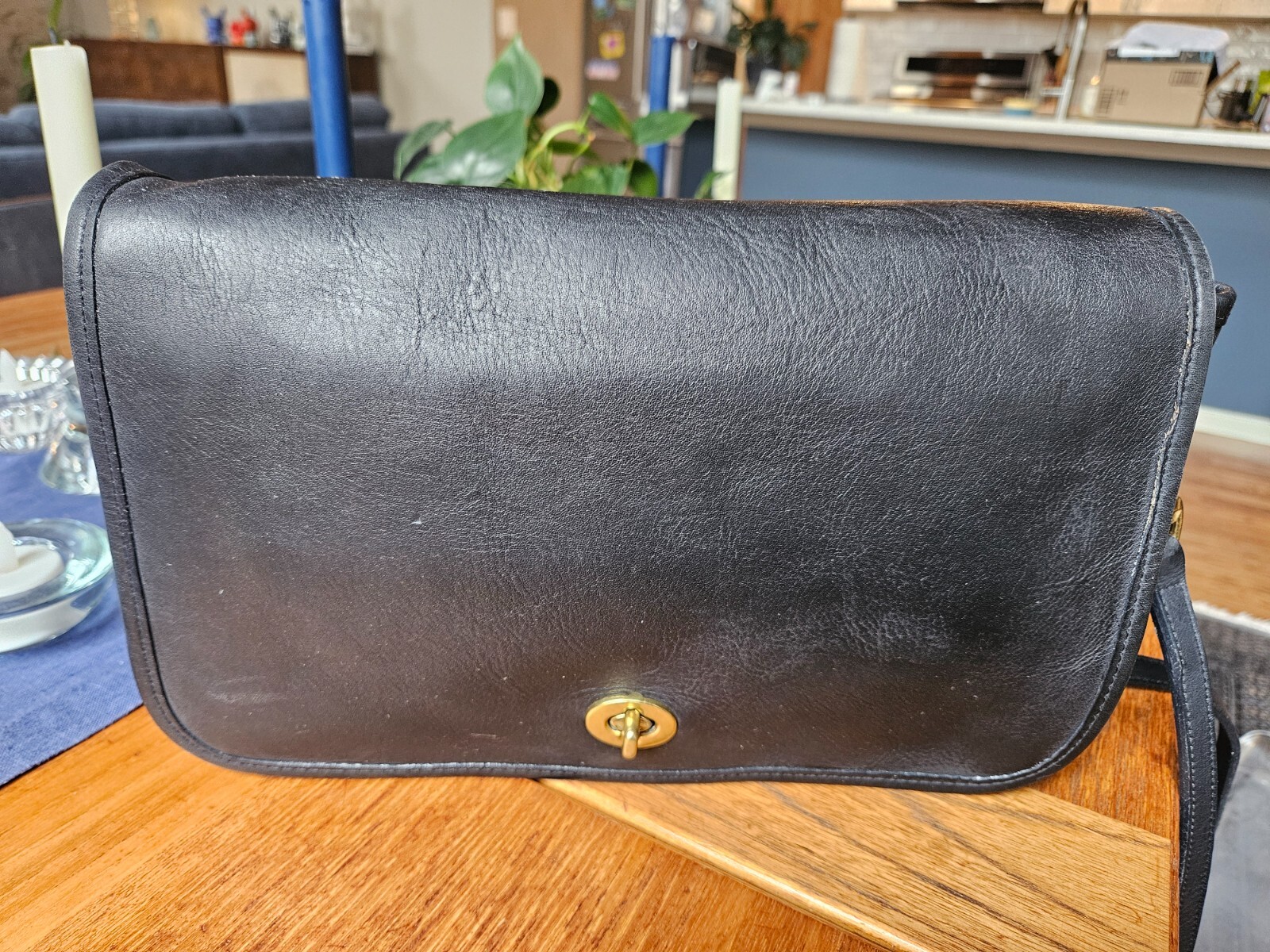 小物 Vintage Coach Navy Compact Clutch Rare Vintage Coach Navy Compact Clutch - Rare | Mercari