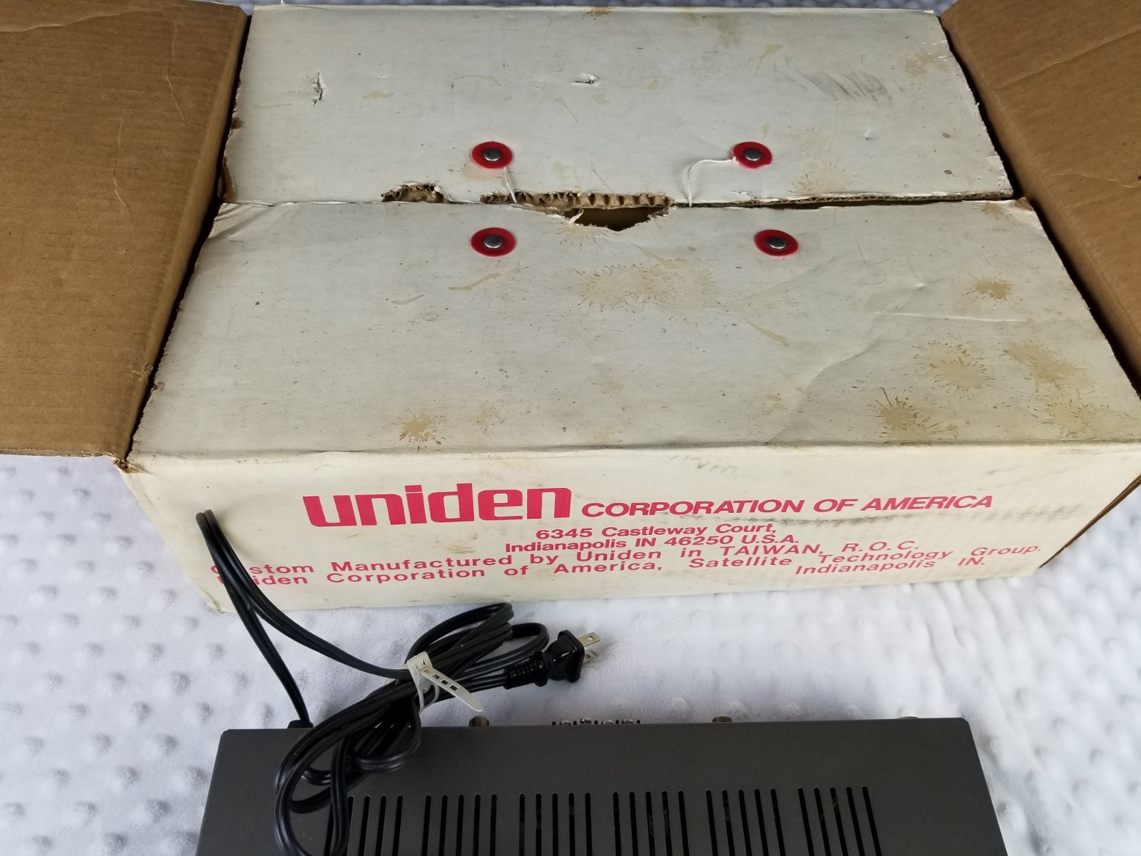 UNIDEN UST SATELLITE RECEIVER SYSTEM MODEL UST-3000