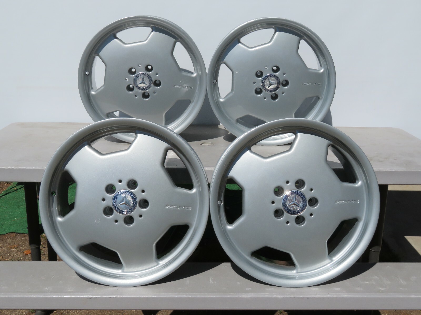 SET OF4 MERCEDES AMG MONOBLOCK 18