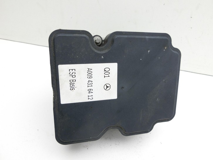 Mercedes CLA 250 C117 13-16 ABS Steuergerät Aggregat Hydraulikblock Mercedes CLA 250 C117 13-16 24.06.2014... Vorschau 4