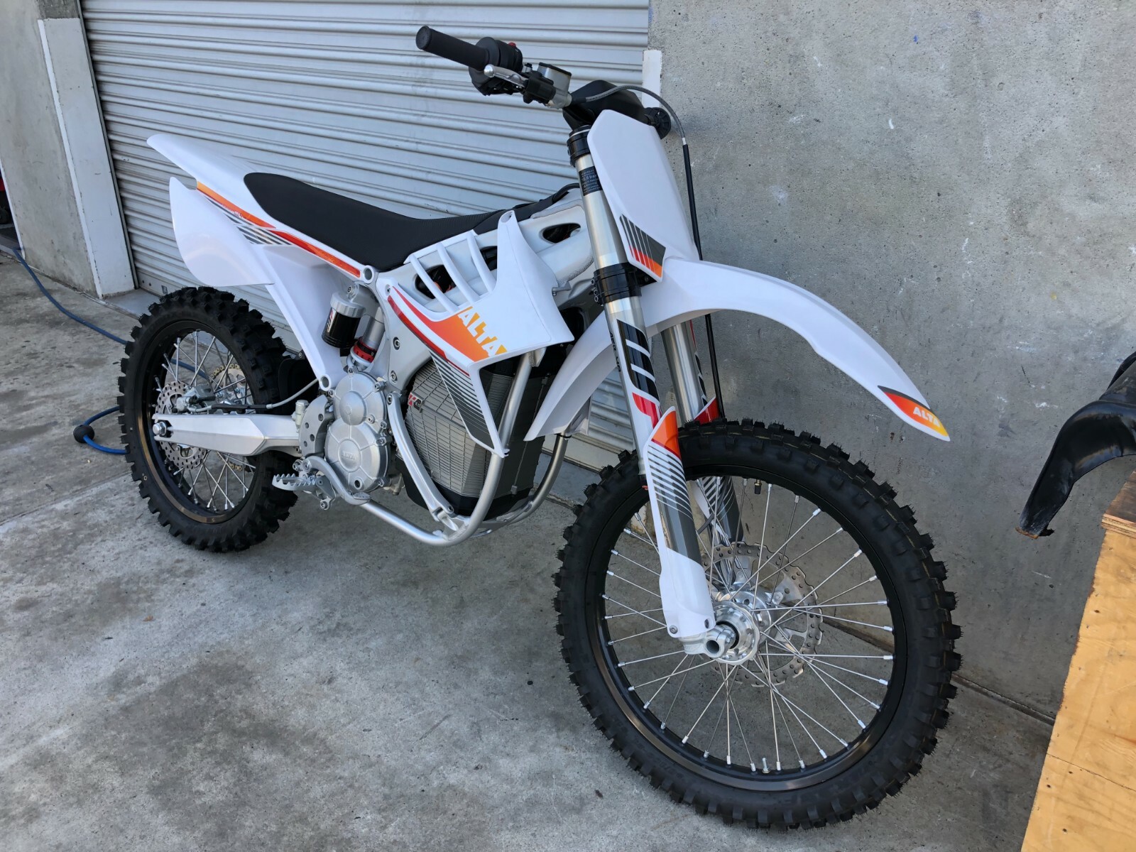 Alta Redshift Mxr Electric Motorcycle Dirt Bike - New 2018 ...