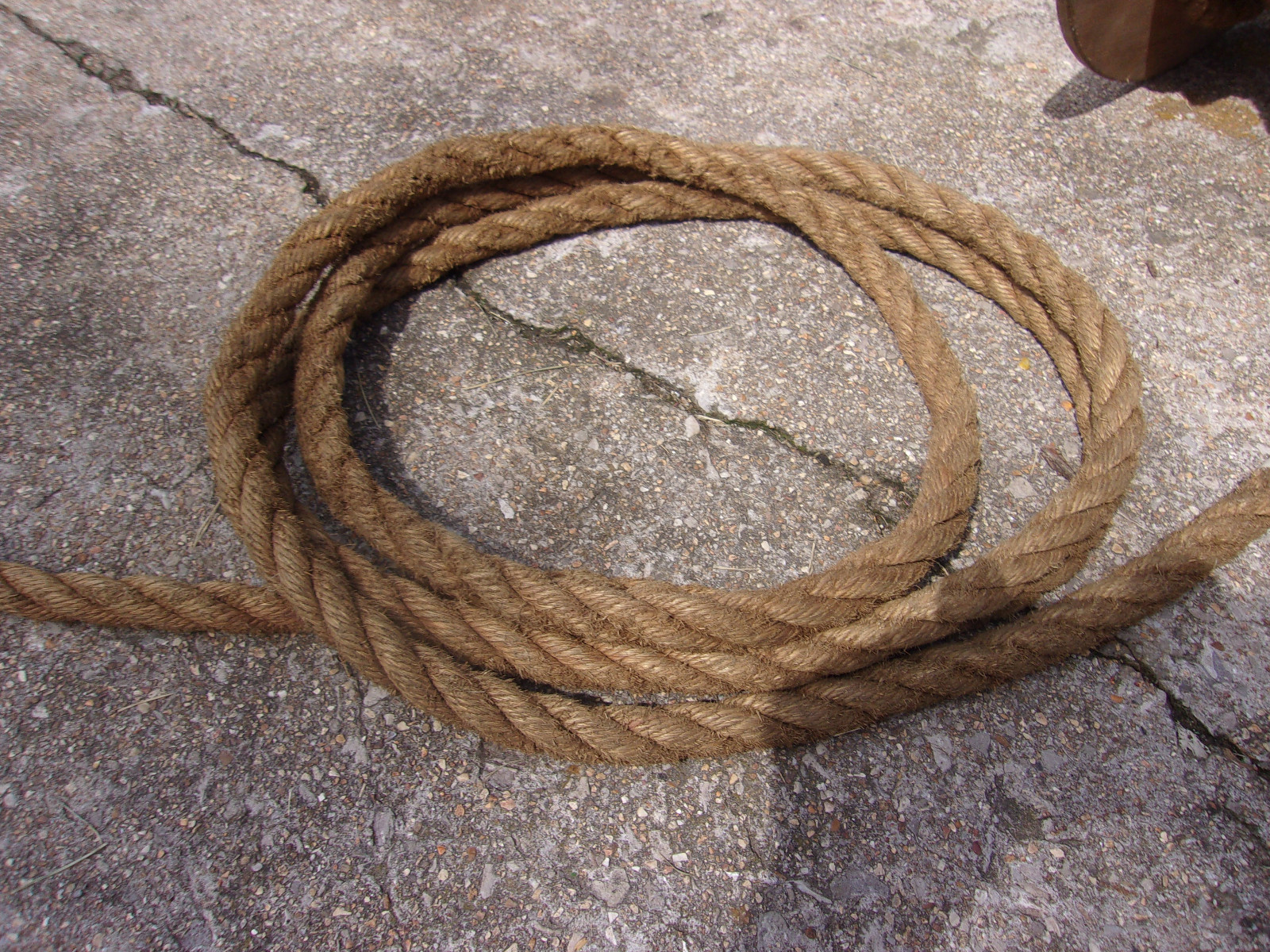 12 Feet Old Farm Sissel Rope Off Roll Well Bucket Pulley Display NOS Planter