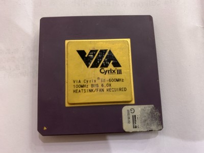 1x CYRIX III VIA 600mhz 100mhz Bus x6 1.9v Vintage Ceramic GOLD Processor 600