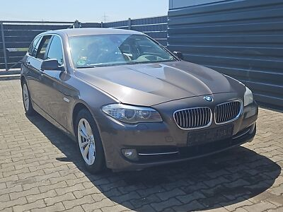 BMW F11 10-13 5er 525D