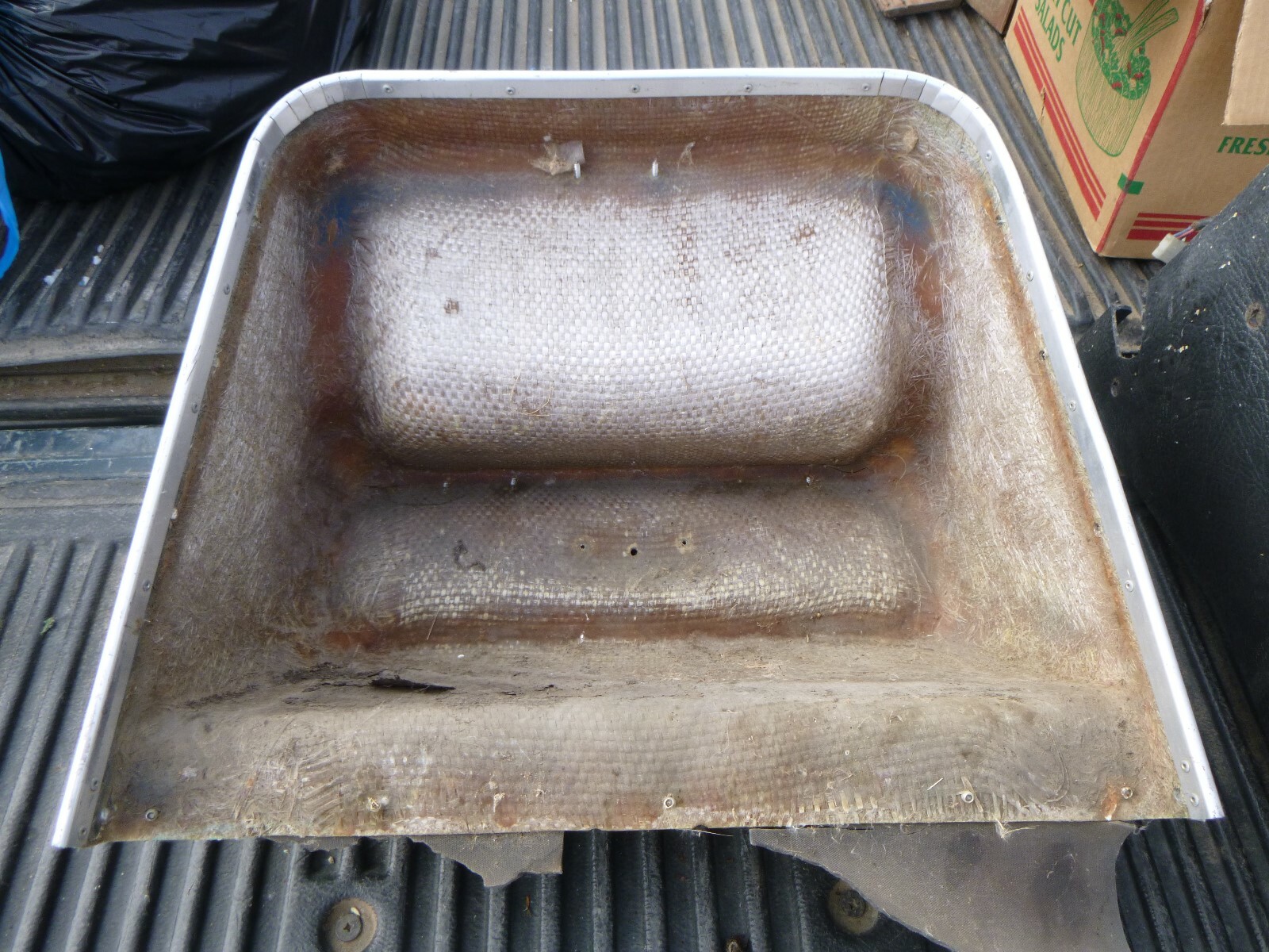 USED 1969 Yukon King Kodiak Snowmobile, Fiberglass Rear End