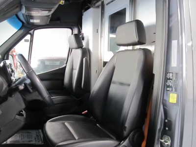 image 3 of interior