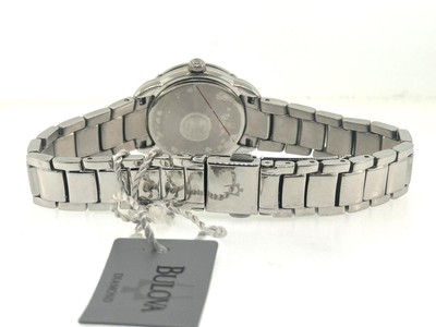 Pre-owned Bulova Diamonds 96r176 Women's Round White Dial Analog Stainless Steel Watch