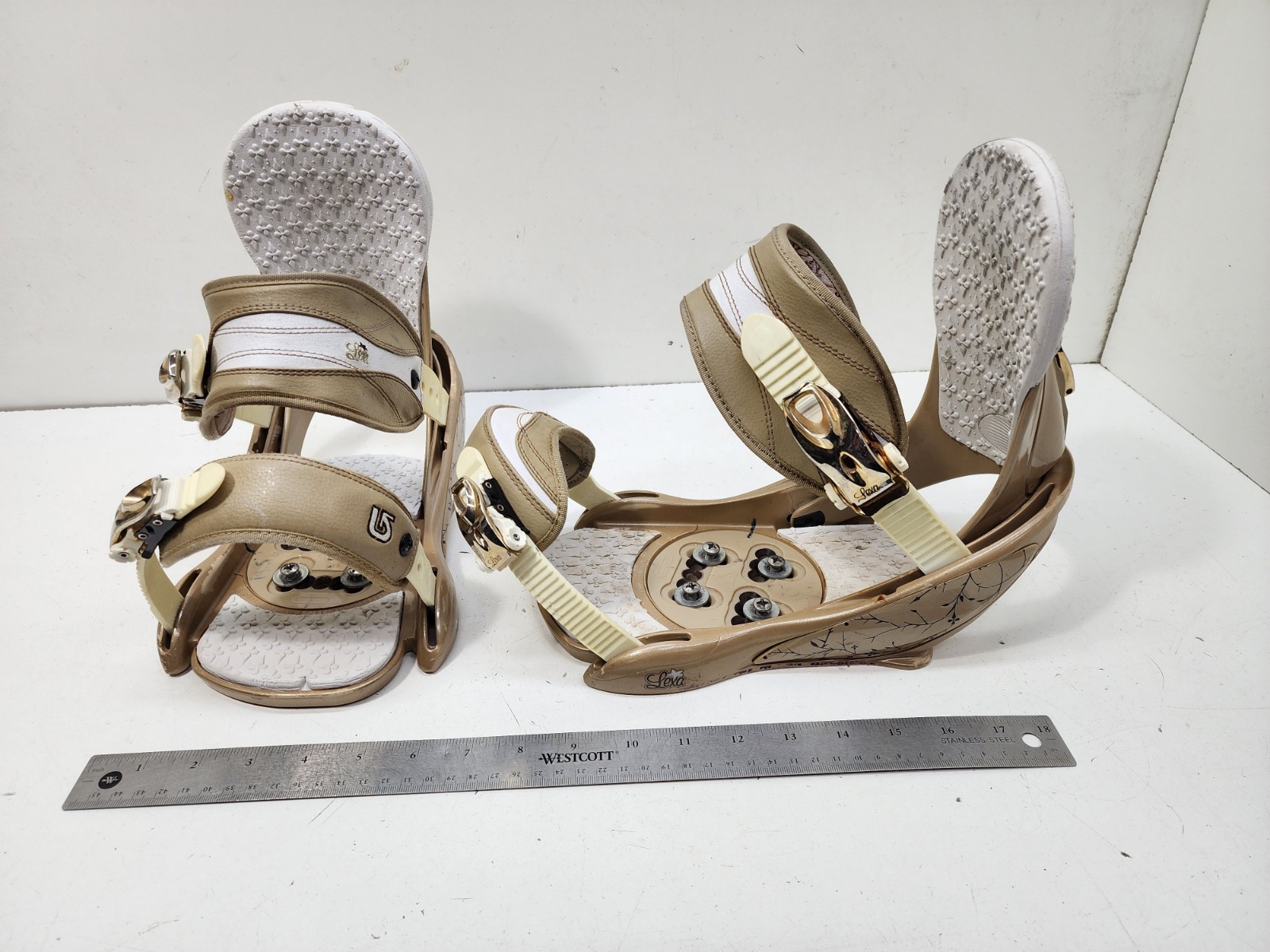 るんぺんさん専用　Burton Lexa X WMS ホワイト Mサイズ W Lexa X Re:Flex Snowboard Bindings - Bushwhacker