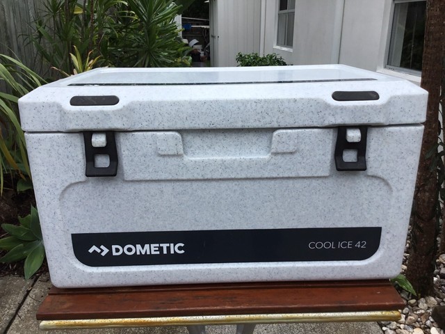 111l dometic esky