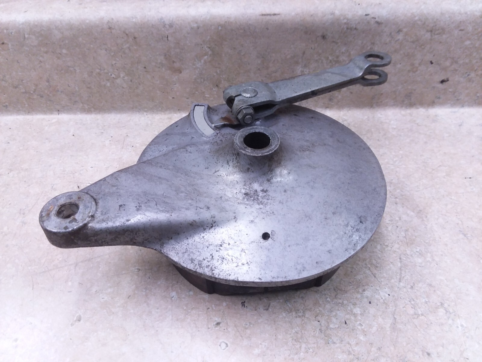 RT-128648専用 Kawasaki F7 Enduro 175 OEM Rear Wheel Brake Plate 1974 VTG