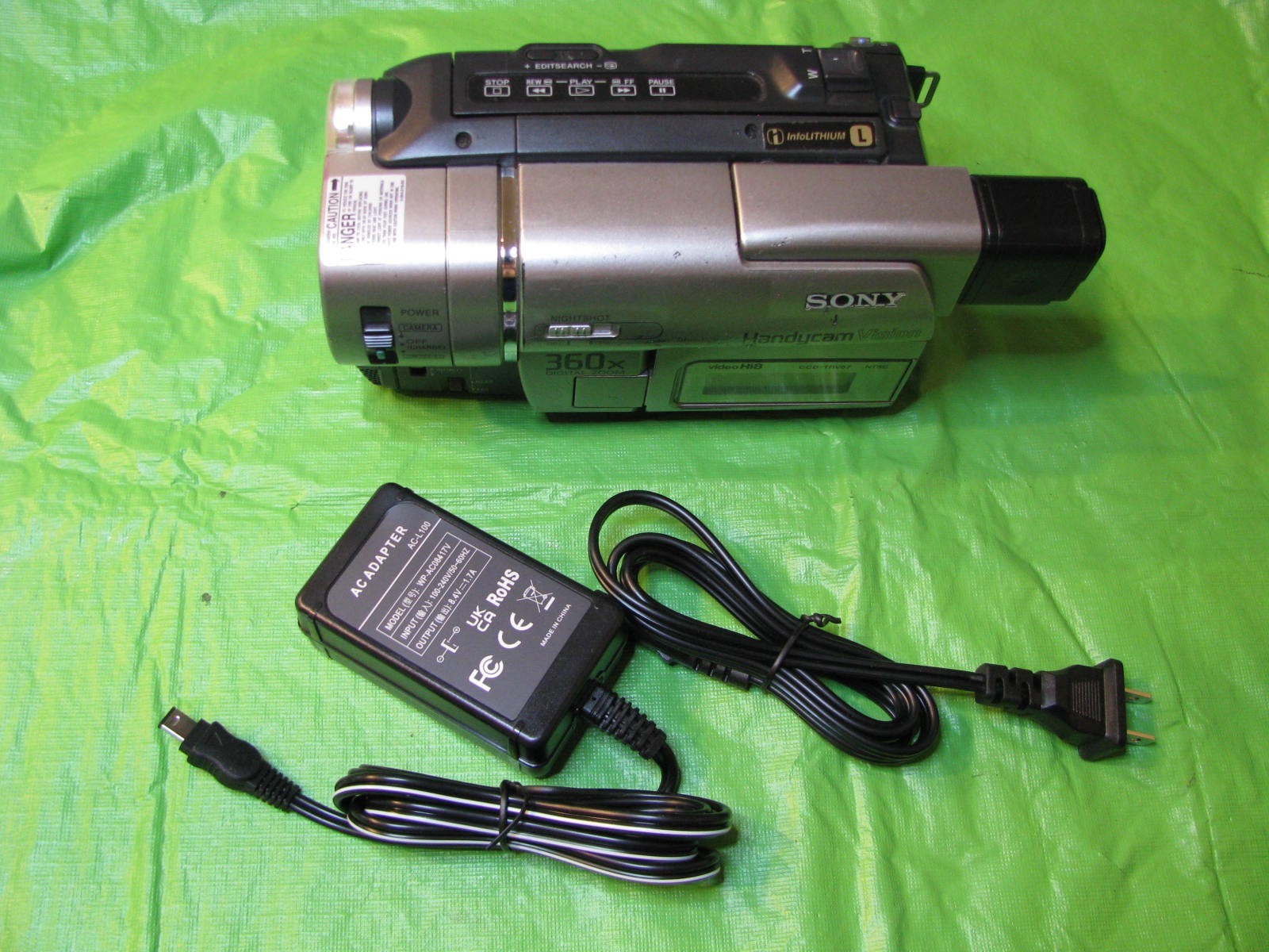 Sony CCD-TRV67 Video Hi8 XR Camcorder - Record Transfer Watch 8MM