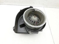 Audi A1 8X 10-14 Gebläsemotor Lüftermotor Heizungsgebläse Audi A1 8X 10-14 04.11.2011 gebraucht Vorschau 2