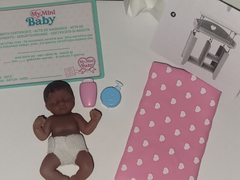 My Mini Baby! Pink With Changing Table, Diaper, And Lotion/Soap. Zuru 5 Surprise