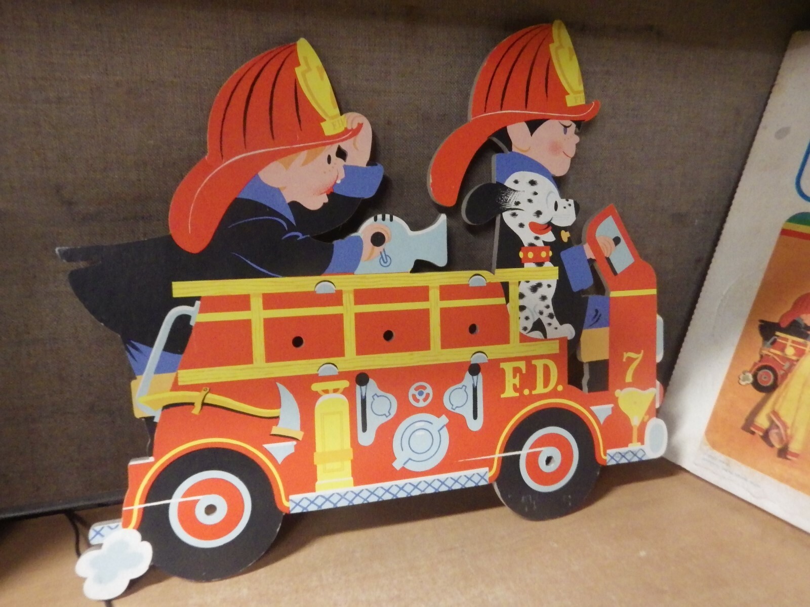 Vintage DOLLY TOY CO TIDEE -UPS FIRE TRUCK WOOD WALL HANGING W/ BOX EUC