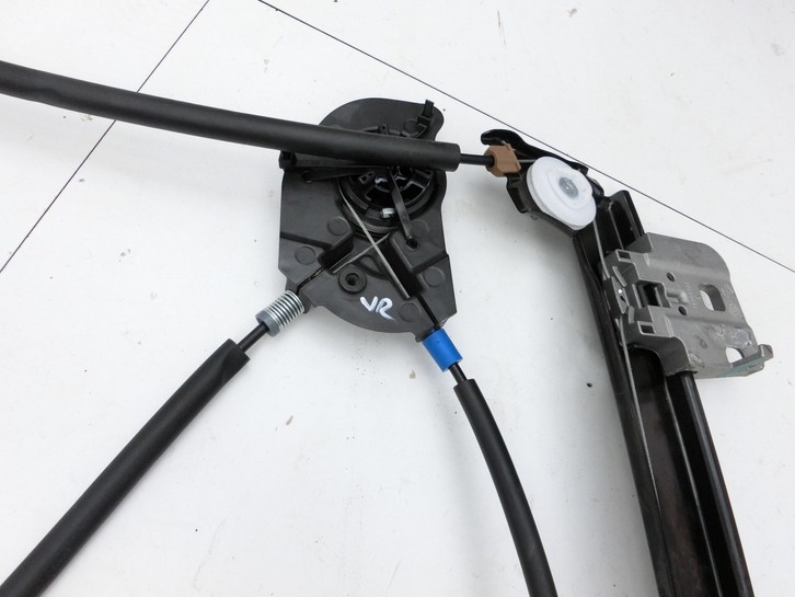 Tesla Model 3 LR Highland Fensterheber o. FH-Motor Rechts Vorne Tesla Model 3 LR Highland 16.01.2024 1774243-00-C... Vorschau 5