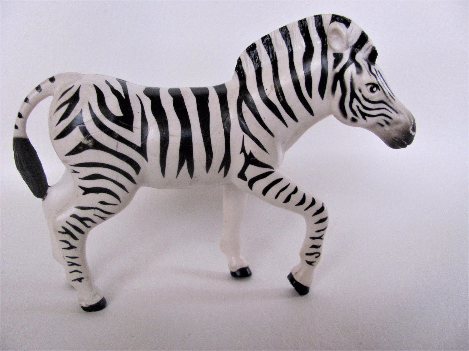 1990 PLAYSKOOL TOY ZEBRA 4