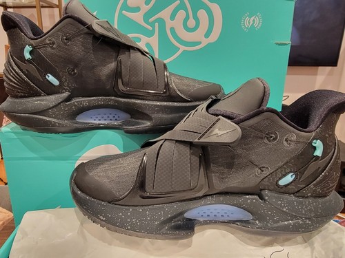 靴 RTFKT Cryptokicks iRL BLACKOUT NIKE $_12.JPG?set_id=880000500F