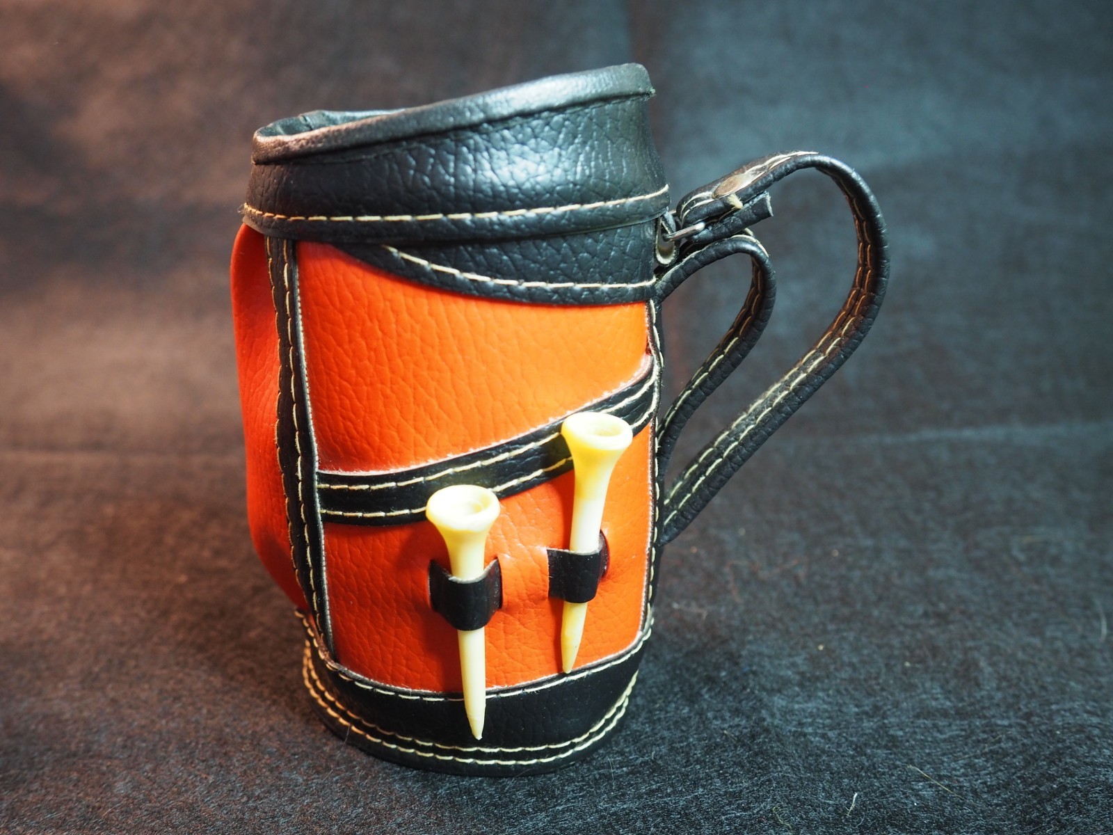 4 Golf Club Bag Shaped Drink Holders / Can Koozies - Black & Red