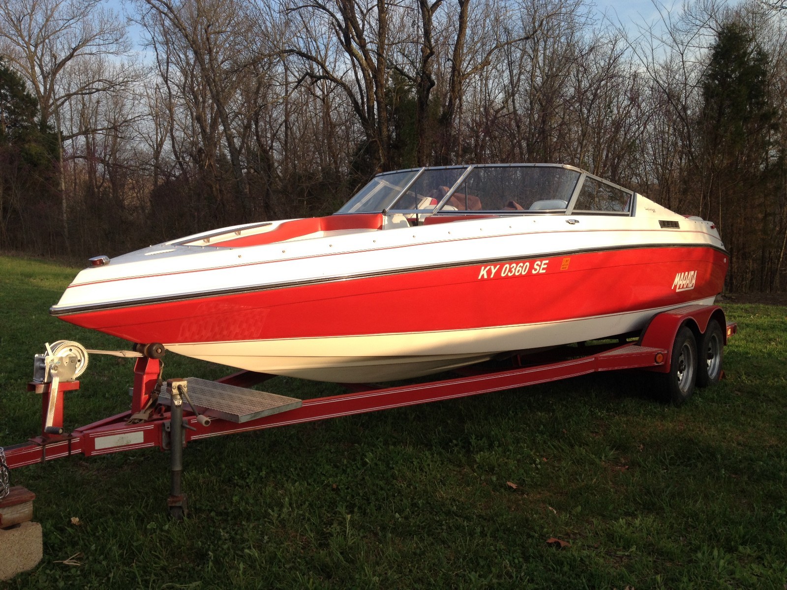 1992 Marada Armada 2100 PowerBoat 5.0 OMC Cobra Engine and 22FT Tandem Trailer