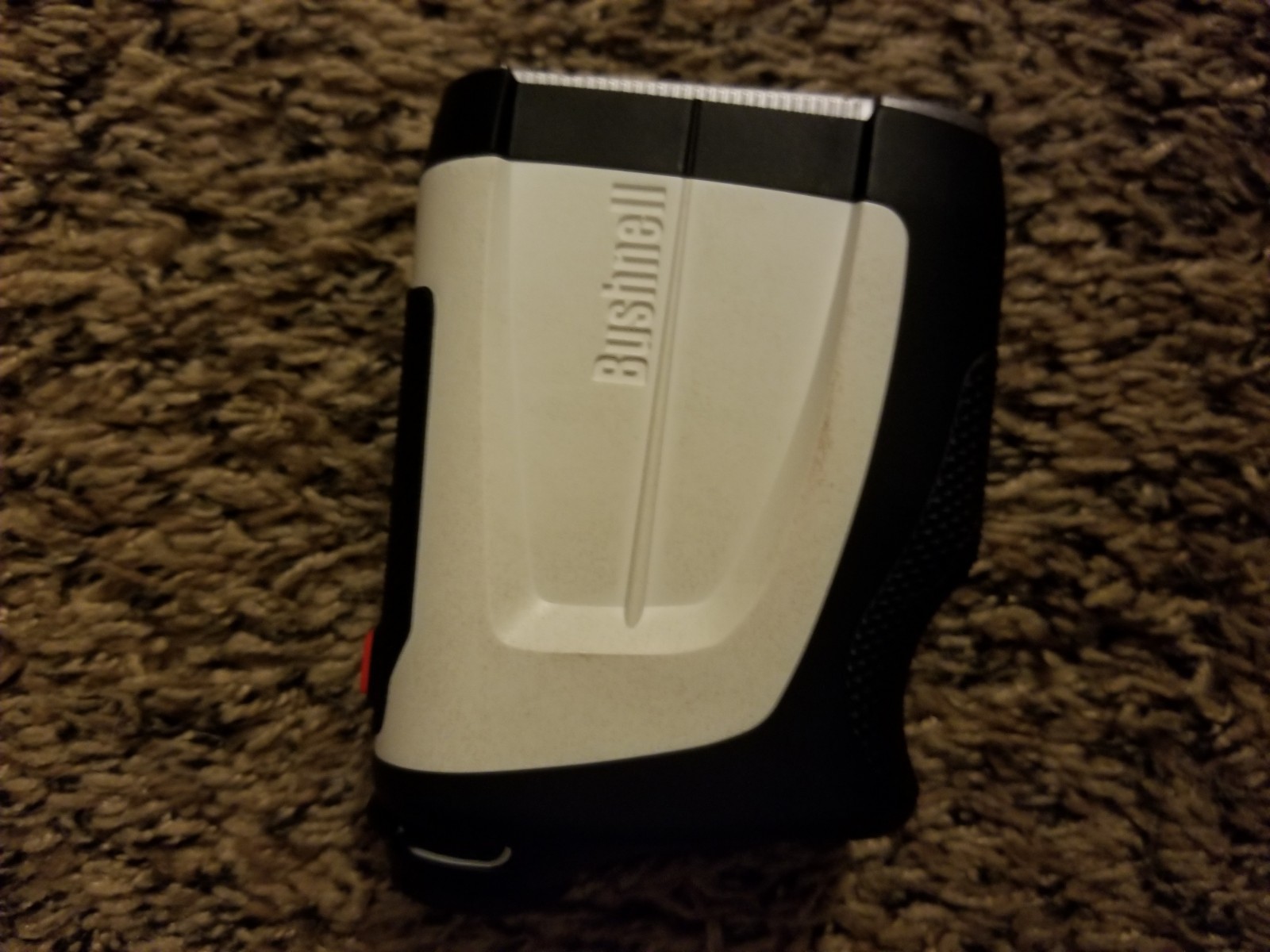 EUC Bushnell (201660P) Tour V4 640m Rangefinder