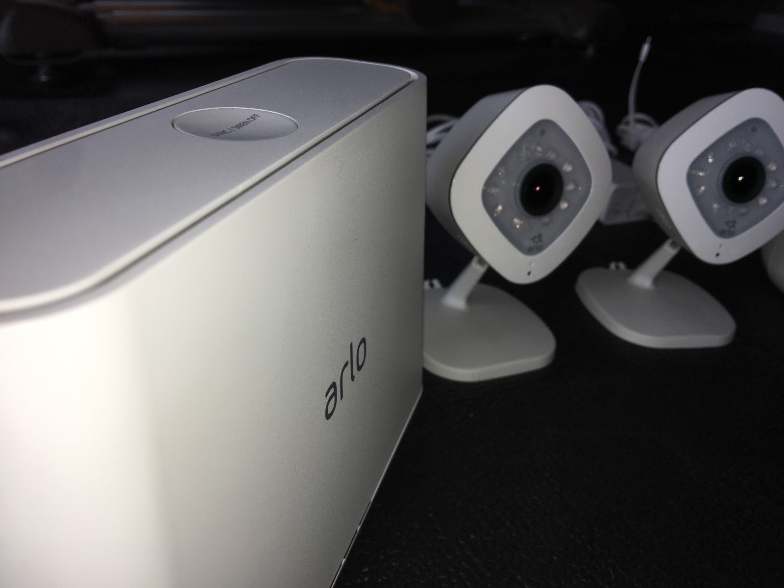 NETGEAR Arlo Pro VMS4530100NAS Security Camera System