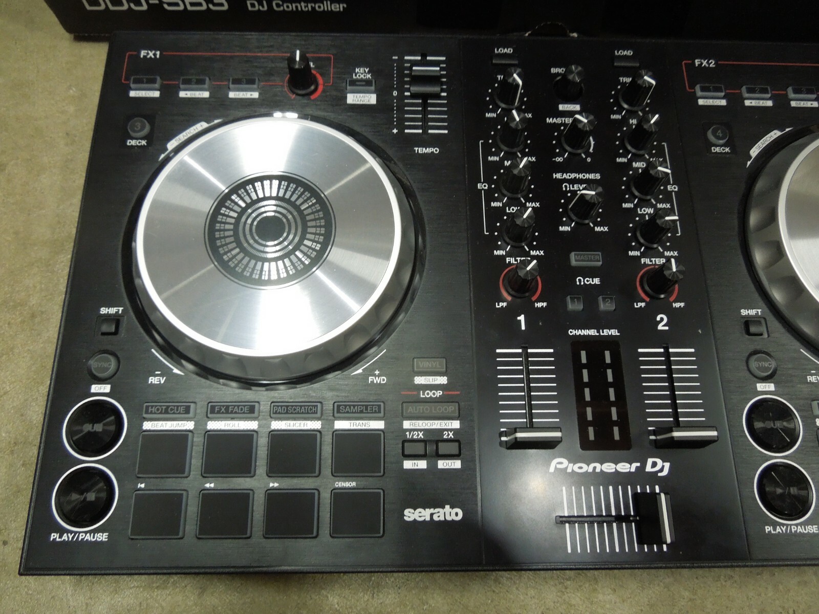Pioneer DJ DDJ-SB3 Portable 2-Channel Serato DJ Lite Controller W/ Box