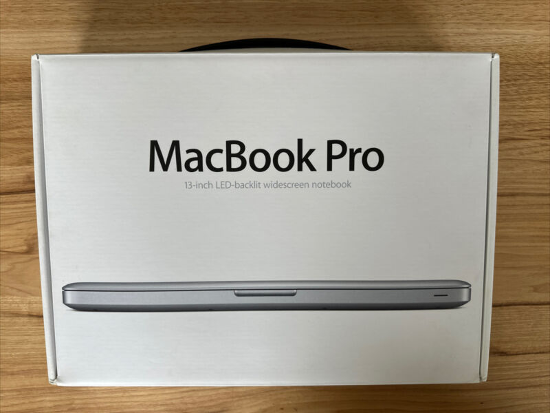 Apple Macbook Pro 13.3" A1278 2012 Empty Box Only