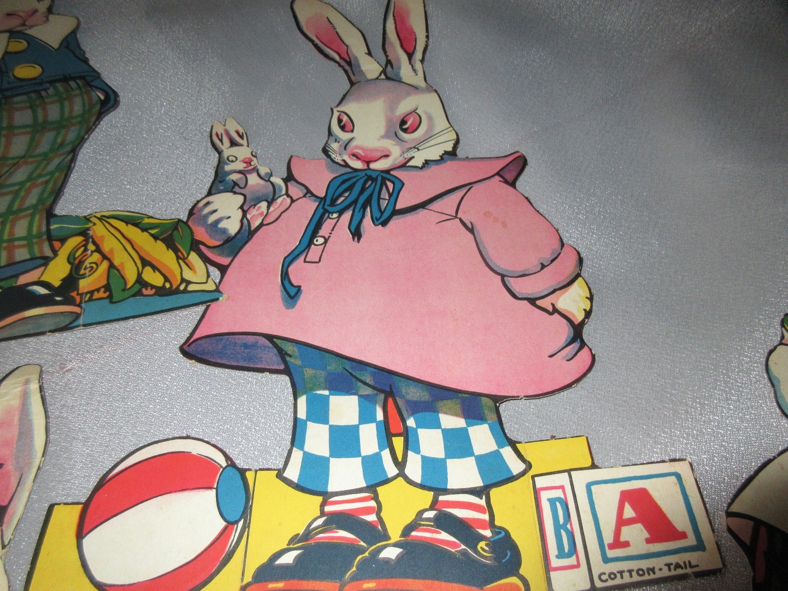 VINTAGE PETER RABBIT CUT OUTS 6 CT FLOPSY COTTON TAIL MR MACGREGOR   ALL CUTE!!