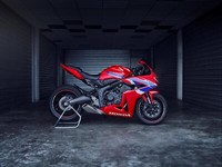 Honda CBR650R E-Clutch