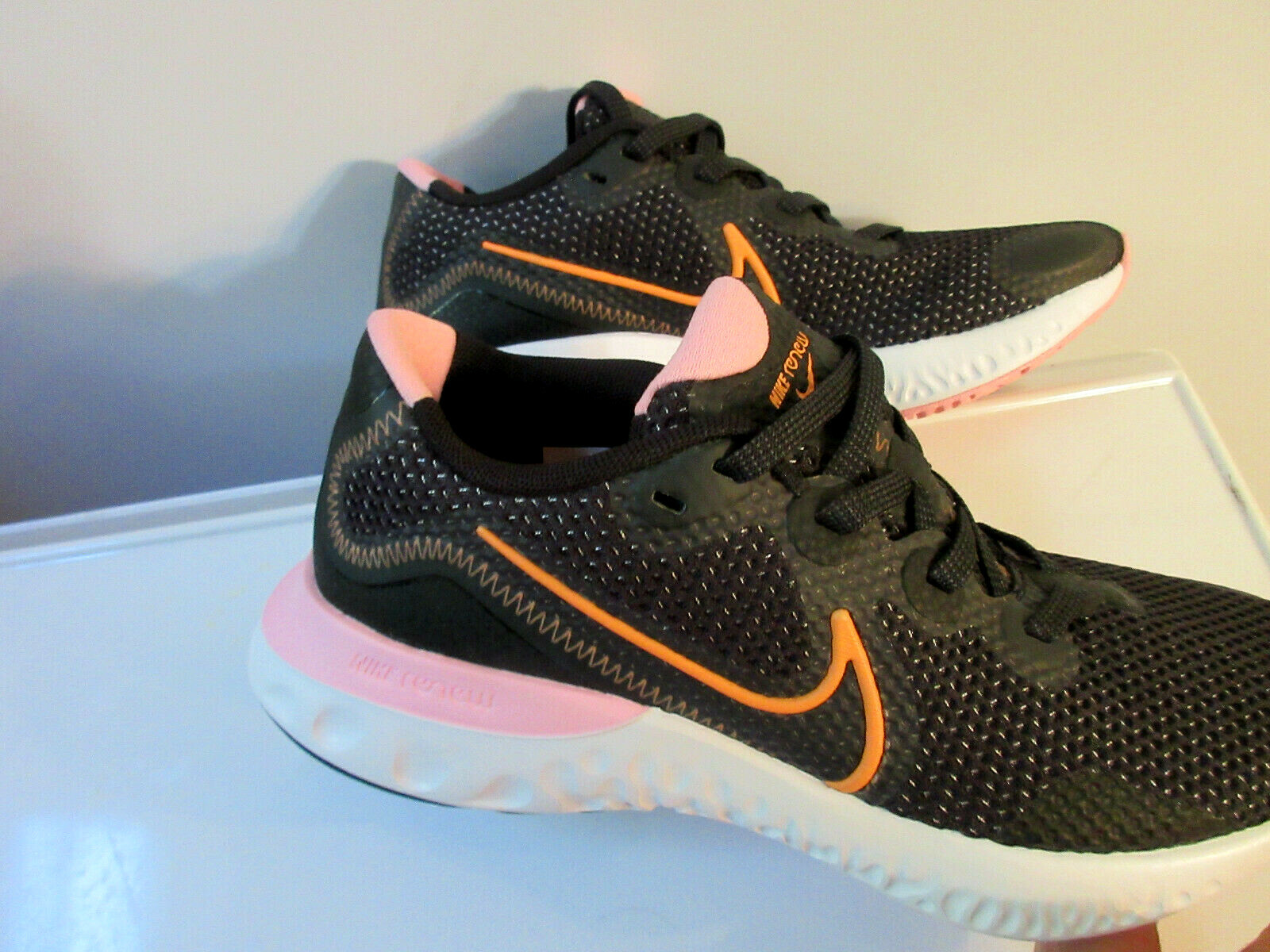 ナイキ ウイメンズ リニューラン ナイキ NIKE ナイキ ウィメンズ リニュー ラン （ブラック