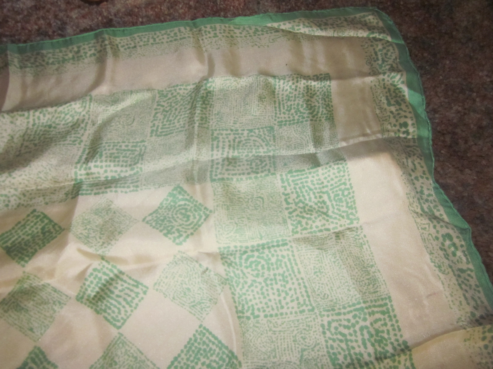 Vintage Echo Womans Scarf  30 X 30 Inches Tan & Green Color Older