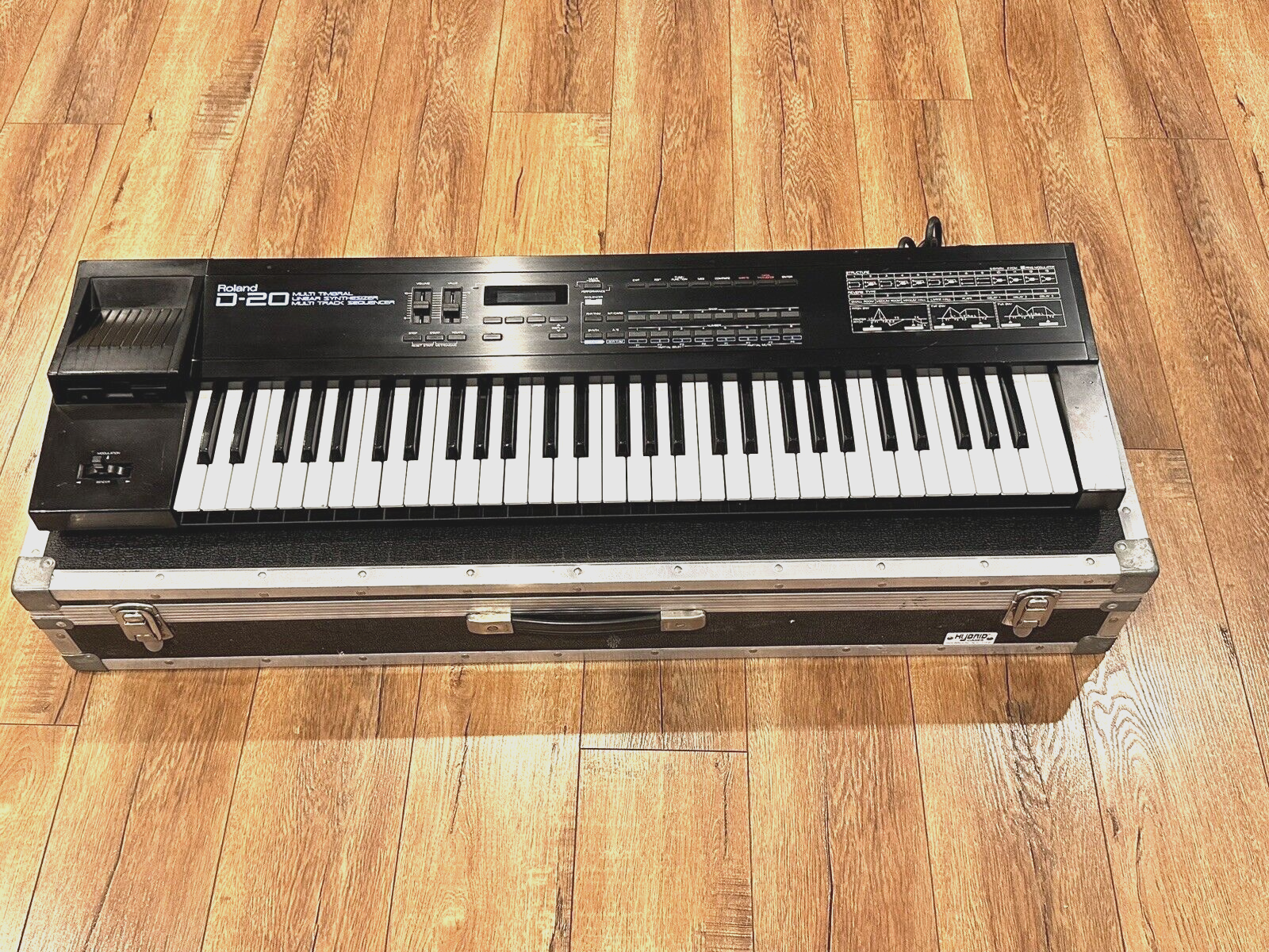 【希少】Roland ローランド　D-20 シンセサイザー　キーボード 希少】Roland ローランド D-20 シンセサイザー キーボード