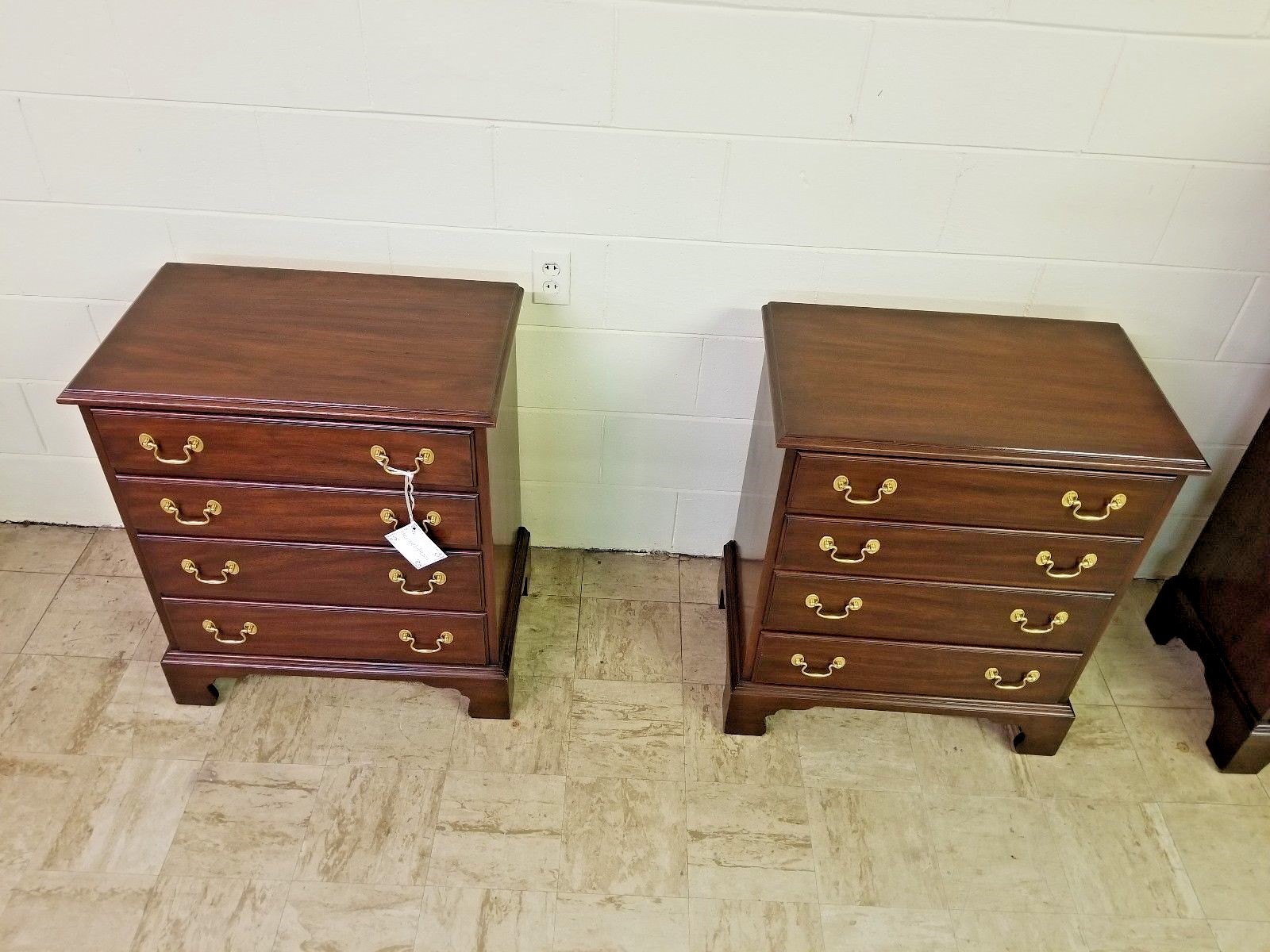 PAIR HENKEL HARRIS CHESTS NIGHTSTANDS 117 MAHOGANY FINISH 29