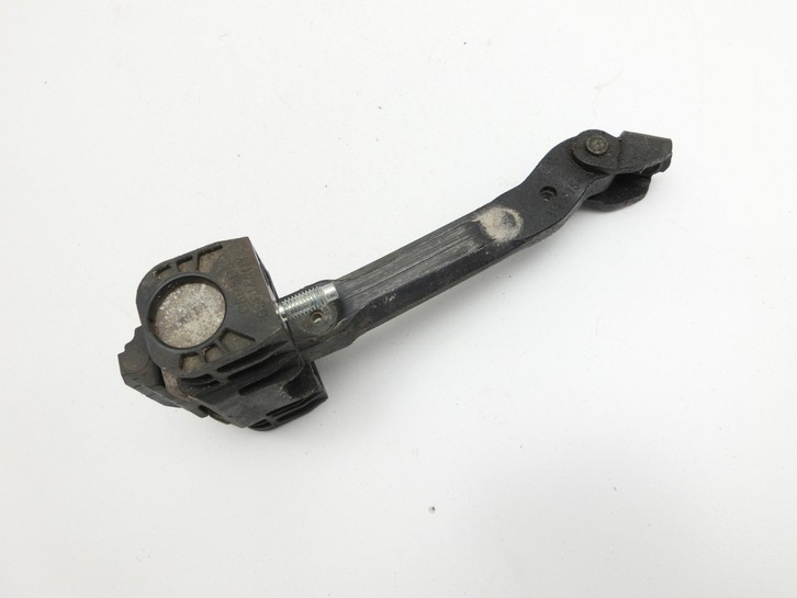 Volvo V60 D4 10-13 Kombi Türfangband Türbremse Türanschlag Links Hinten Volvo V60 D4 10-13 24.03.2011 gebraucht Vorschau 3