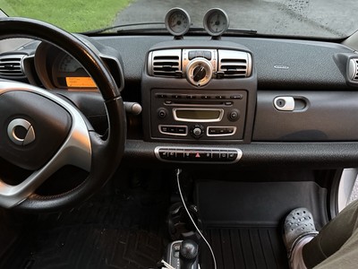 image 5 of interior