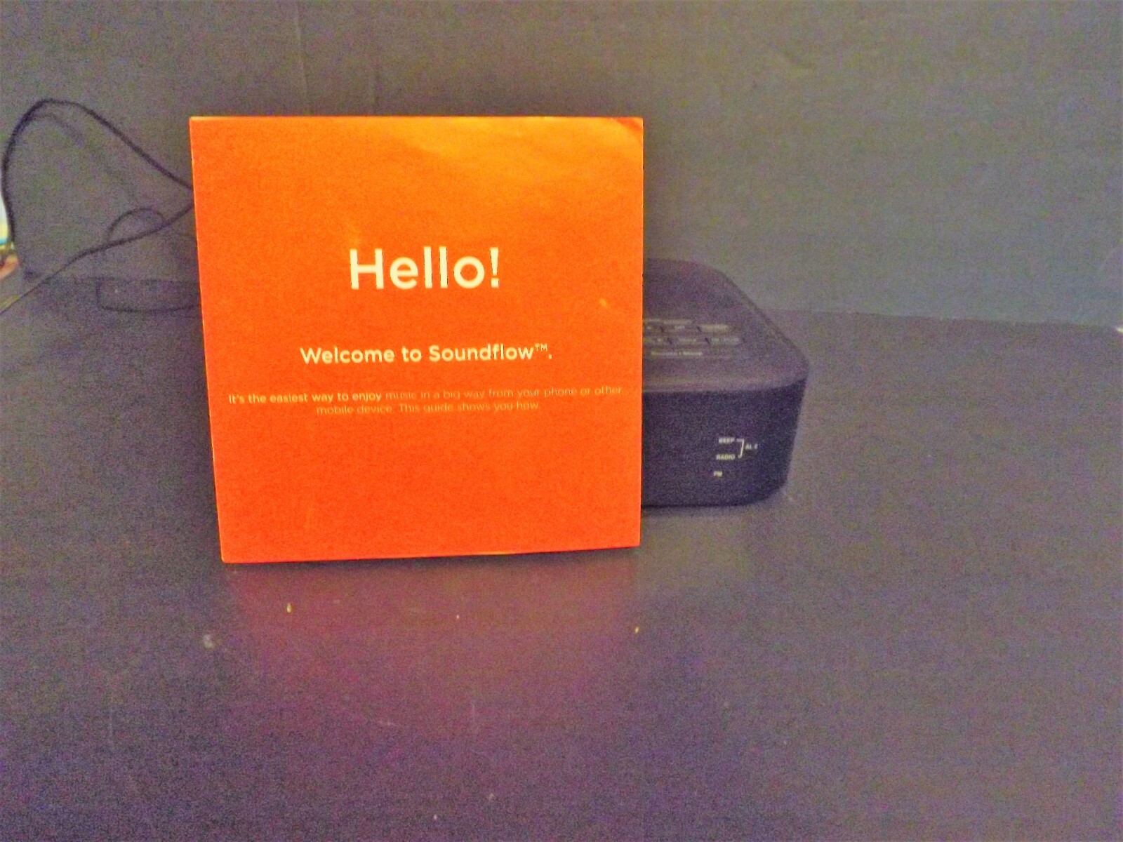 RCA Clock Radio/Cell Phone Music Amplifier (21119)