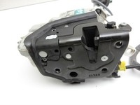 Audi A4 8W 19-24 Kombi Türschloss mit ZV Stellmotor Links Vorne Audi A4 8W 19-24 27.01.2020 8X1837015C gebraucht Vorschau 2