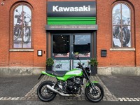 2018 Kawasaki Z900RS custom painted in Kawasaki Green