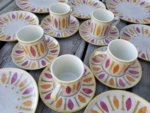 Red Wing Pottery Pepe 20-Piece Set for 5 Dinner Salad Plates Cups Saucers