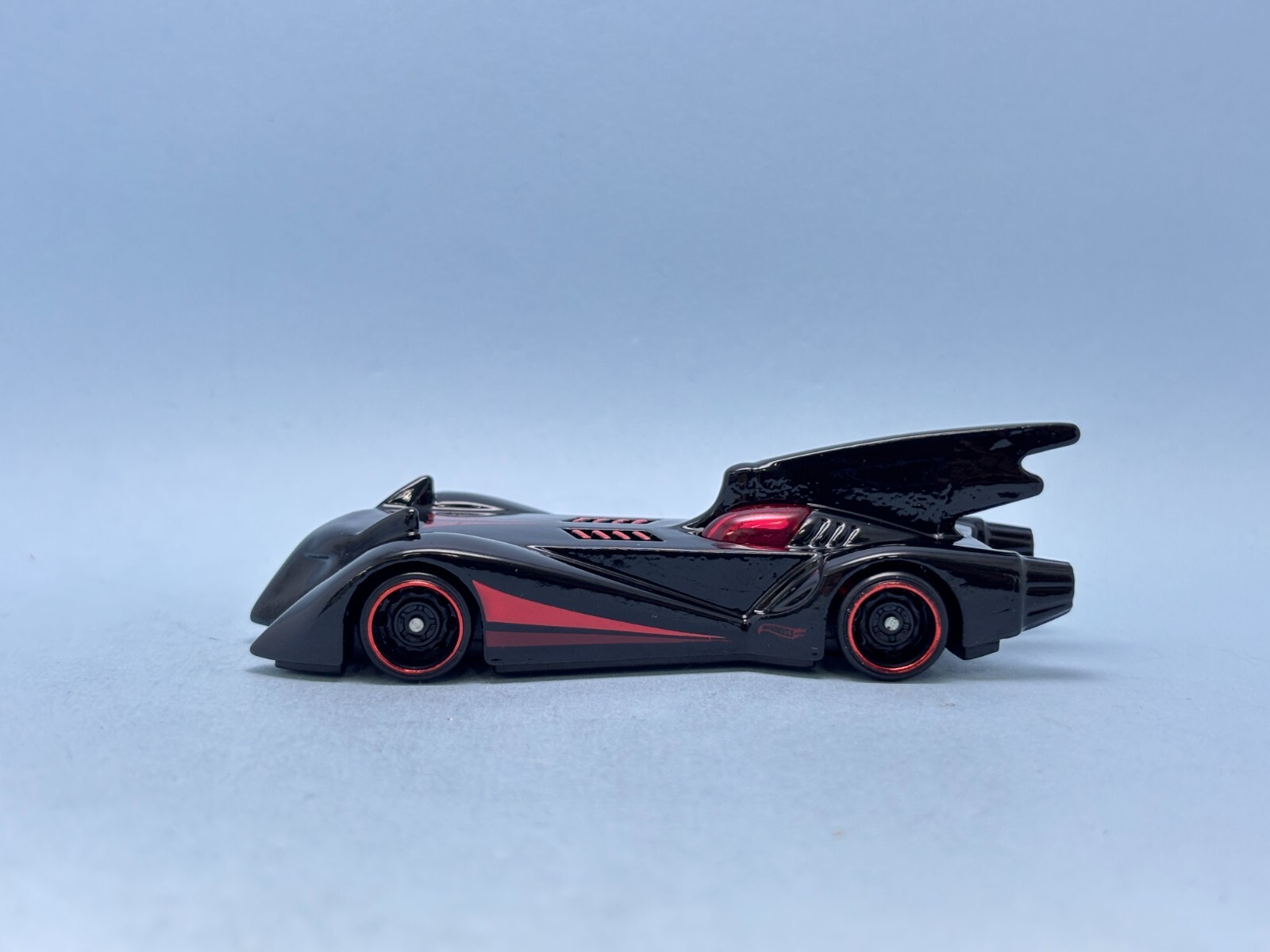 新品未開封　Hot Wheels バットモービル 絶版 ホットウィール 1966バットモービル 未開封 Hot Wheels