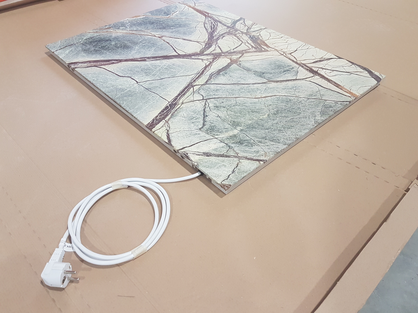 TOP Wandheizung Natursteinheizung Green Forest 80 x 60 cm el. 420 Watt AKTION