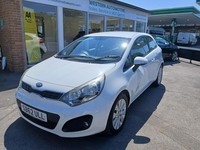 Kia Rio 2 1.2 petrol white 3 door ulez compliant