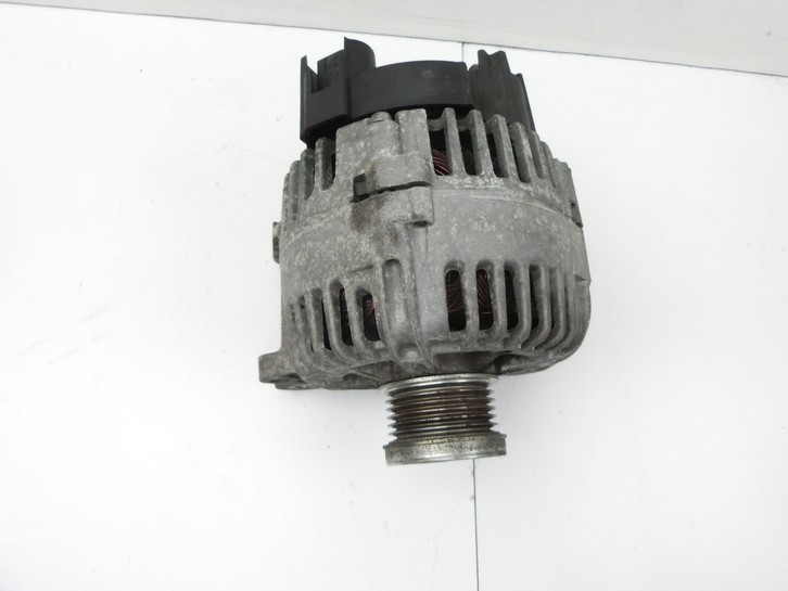 Skoda Fabia 545 10-14 TSI 1,2 63KW Lichtmaschine Generator 110A 14V Skoda Fabia 545 10-14 31.05.2010 03F903023E... Bild 2